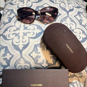 Tom Ford Martina sunglasses good used condition